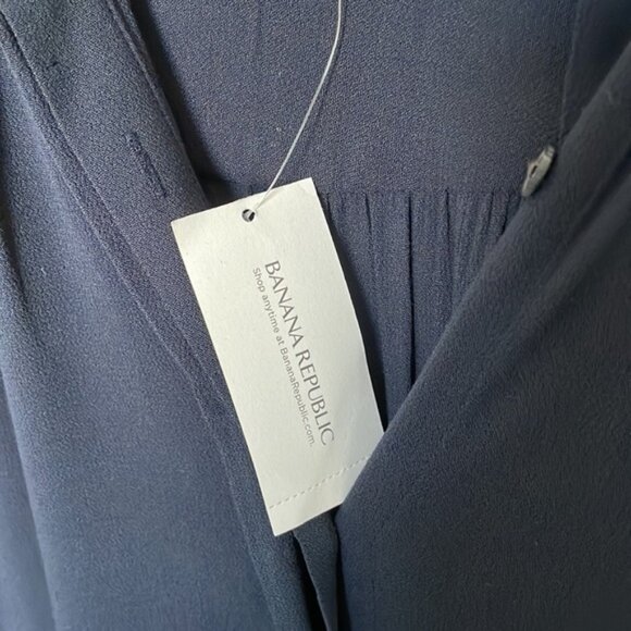 Banana Republic TALL Navy Button Down Work Blouse‎ New with Tags ST - Picture 2 of 4